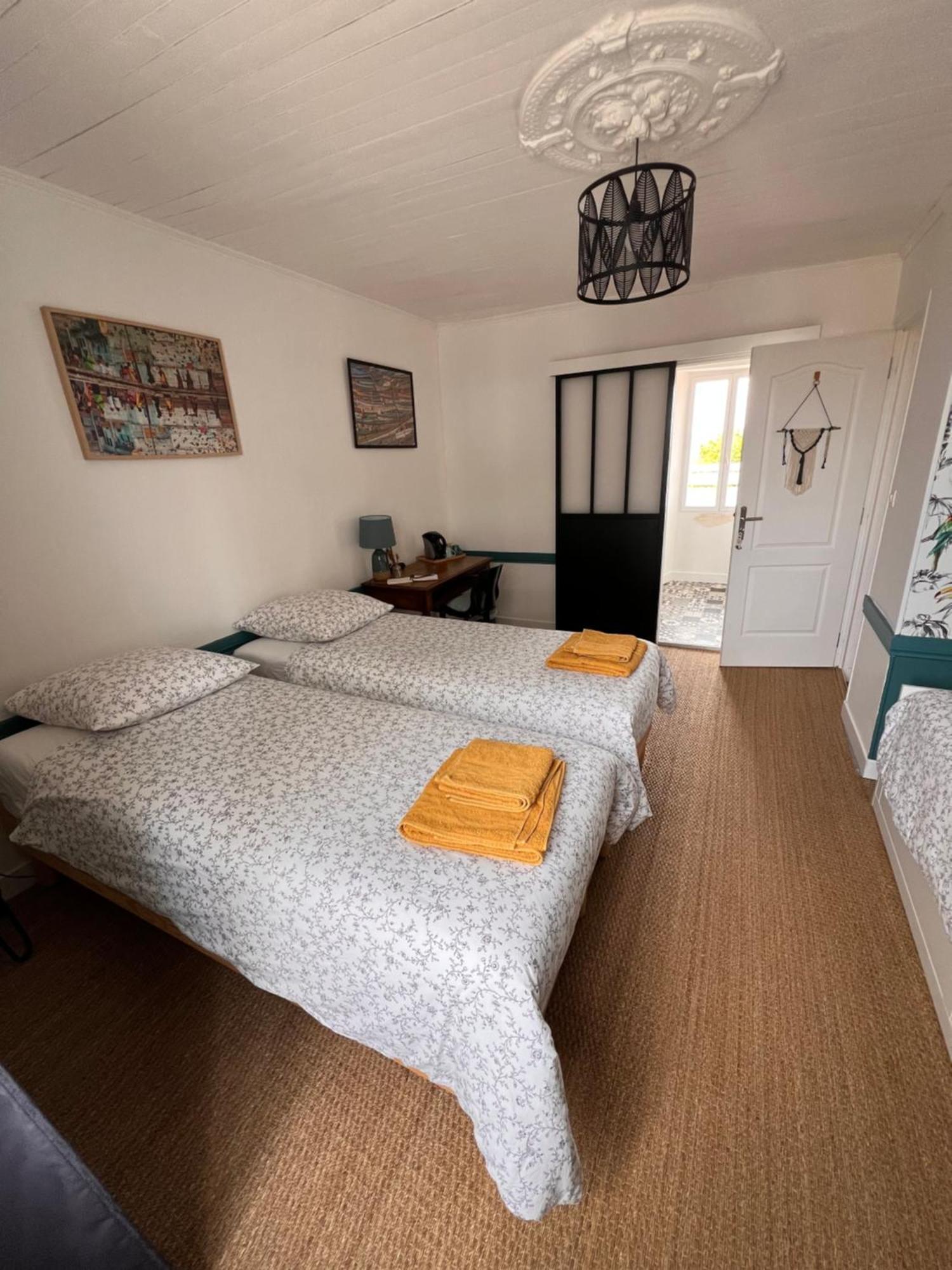 Montredon  Bien Et Toit B&B 외부 사진